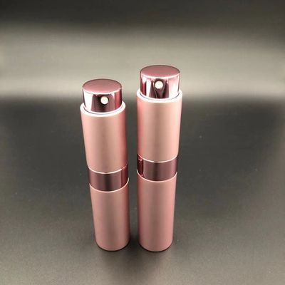 بخاخ عطر نسائي سليم ترافالو قابل لإعادة الملء 7 ​​مل 0.23 أوقية